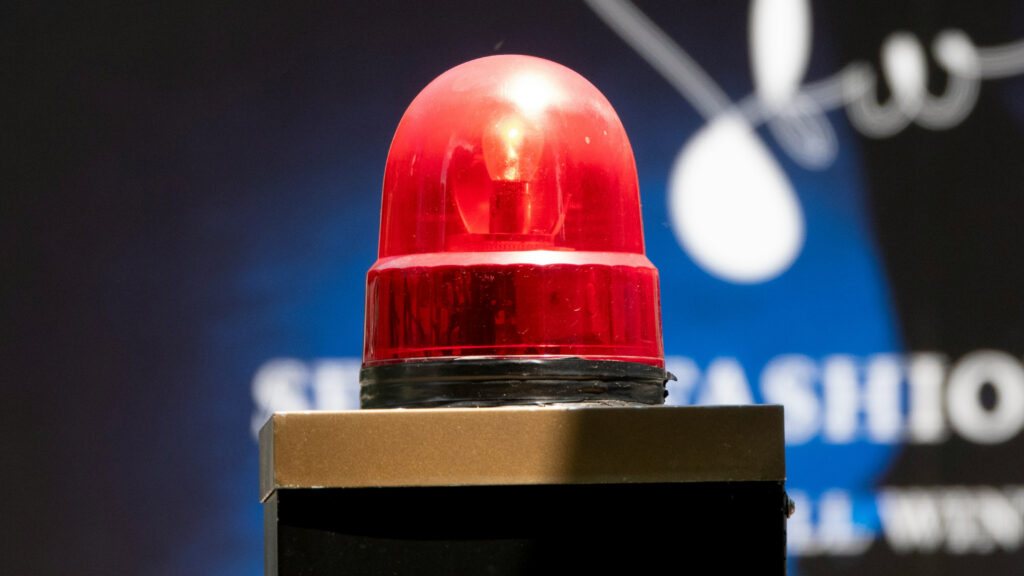 warning red light
